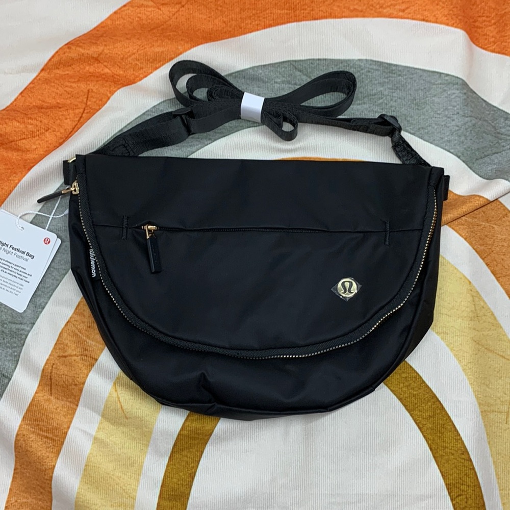NWT Lululemon All Night Bag 5L - Black